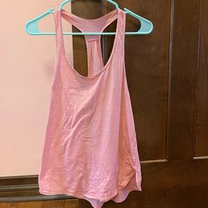Adorable lululemon tank top (size 4)